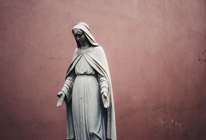 a statue of the Virgin Mary